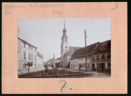 Fotografie Brück & Sohn Meissen, Ansicht Elsterwerda, Hauptstrasse Mit Schuhmacherei G. Curt Schneider & Kirche  - Lugares