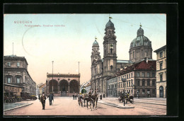 AK München, Feldherrnhalle Und Theatiner Hofkirche  - Muenchen