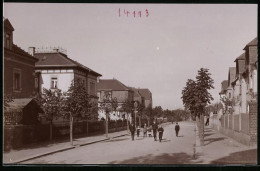 Fotografie Brück & Sohn Meissen, Ansicht Grossenhain, Blick In Die Markusstrasse Mit Wohnhäusern, Kinder Auf Der Str  - Orte