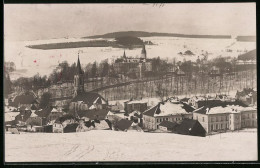 Fotografie Brück & Sohn Meissen, Ansicht Neuhausen I. Sa., Blick Auf Den Ort Mit Kirche  - Orte