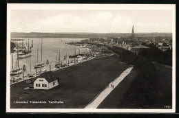 AK Travemünde, Yachthafen Aus Der Vogelschau  - Lübeck-Travemuende