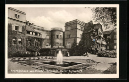 AK Berlin-Zehlendorf, Krankenhaus Waldfriede, Teilansicht Mit Wasserspiel  - Zehlendorf