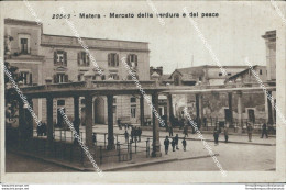 Bl345 Cartolina Matera Citta'   Mercato Della Verdura E Del Pesce Scollata - Matera