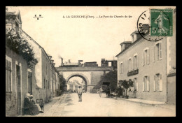 18 - LA GUERCHE -  TRAIN SUR LE PONT DU CHEMIN DE FER - La Guerche Sur L'Aubois