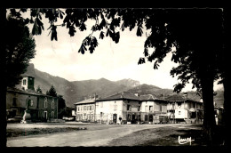 31 - ARBAS - PLACE DE L'EGLISE - Altri & Non Classificati