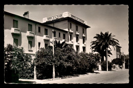 83 - CAVALAIRE - HOTEL DE LA PLAGE - Cavalaire-sur-Mer