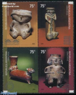 Argentina 2000 Precolumbian Art 4v [+], Mint NH, History - Archaeology - Unused Stamps