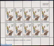 New Zealand 1974 Children Health S/s, Mint NH, Nature - Cats - Dogs - Unused Stamps