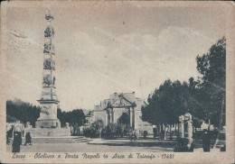 Cr569 Cartolina Lecce Citta' Obelisco E Porta Napoli 1949 Puglia - Lecce