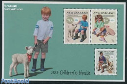 New Zealand 2013 Childrens Health S/s, Mint NH, Health - Nature - Health - Animals (others & Mixed) - Cattle - Nuevos