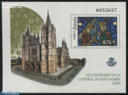 Spain 2003 Leon, Special Sheet (not Valid For Postage), Mint NH, Religion - Churches, Temples, Mosques, Synagogues - A.. - Nuovi