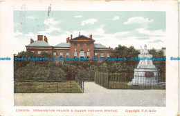 R104256 London. Kensington Palace And Queen Victoria Statue. F. F - Sonstige & Ohne Zuordnung