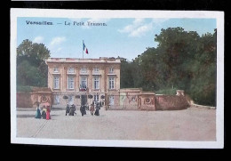 Cp, 78, Versailles, Le Petit Trianon, Vierge, Animée - Versailles (Castello)