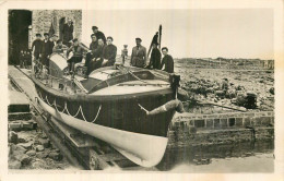LA HAGUE GOURY . Le Canot De Sauvetage VICTOIRE DES ALLIES Et Osn équipage - Other & Unclassified