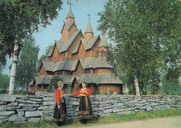 HEDDAL STAVKIRKE - Noruega