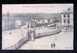 Cp, 54, Lunéville, La Place Du Château Et Le Coteau De Frescati, Animée, Militaires, écrite 1915, écrite 1915 - Luneville