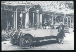 CPM 10.5 X 15 Reproduction (1) Automobile Buick 6 Cylindres Devant Le Restaurant De La Grande Cascade Bois De Boulogne - PKW