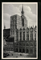 AK Stralsund, Nicolaikirche Mit Rathaus Und Passanten  - Stralsund