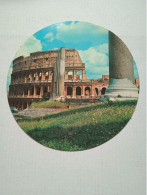 CARTOLINA FORMA ROTONDA - ROMA, IL COLOSSEO - NON VIAGGIATA - F/G - COLORI - LEGGI - Colosseum