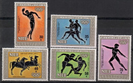 Niue 1984 Mi 570-574 MNH  (ZS7 NIE570-574) - Reitsport