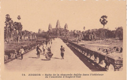 ANGKOR - Suite De La Chaussée Dallée Dans L'intérieur De L'enceinte D'Angkor-Vat Paulussen N° 73 CAMBODGE Indochine Asie - Camboya