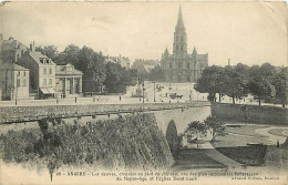 49 - Angers - Les Douves Creusées Au Pied Du Château - L'Eglise Saint Laud - Animée - Oblitération Ronde De 1913 - Etat  - Angers