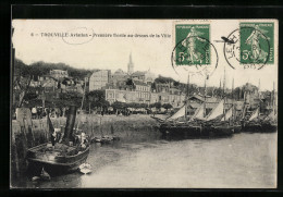 CPA Trouville, Aviation, Première Sortei Au-dessus De La Ville  - Trouville