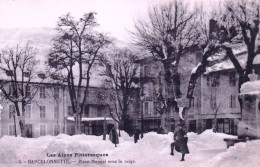 04 - Alpes-de-Haute-Provence - BARCELONNETTE - Place Manuel Sous La Neige - Barcelonnetta