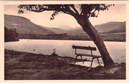 07 -  Ardeche - Lac D 'ISSARLES - Paysage A Contre Jour - Perspective Du Mezenc - Sonstige & Ohne Zuordnung