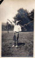 Photographie Vintage Photo Snapshot Poisson Fish Pêcheur Fishman Trophée - Altri & Non Classificati