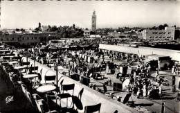 CPA Marrakech Marrakesch Marokko, Djemaa El Fna, Terrasse - Andere & Zonder Classificatie