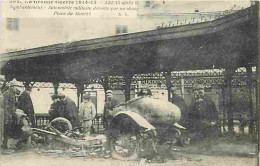 62 - Arras - Guerre 1915-1915 - Arras Après Le Bombardement - Automobile Militaire Détruite Par Un Obus Place Du Marché  - Arras
