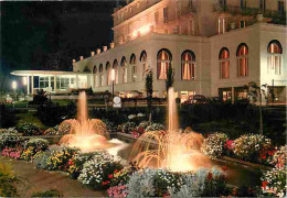 01 - Divonne Les Bains - Le Casino Et Ses Jardins - Vue De Nuit - Automobiles - CPM - Voir Scans Recto-Verso  - Divonne Les Bains