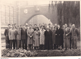 ALLEMAGNE FRANKFORT SUR LE MAIN HOCHST 1954 - Identified Persons