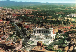 ITALIE - Roma - Le Monument à Victor Emmanuel II - La Rue Des Forums Impérieux Et Le Colosseum - Carte Postale Ancienne - Autres Monuments, édifices