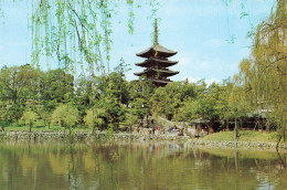 JAPON - Five Storied Pagoda Of Kofukuji Temple Seen From Sarusawa Pond - Colorisé - Carte Postale - Andere & Zonder Classificatie