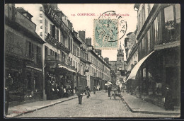 CPA Compiègne, La Rue Saint-Corneille  - Andere & Zonder Classificatie