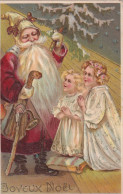 Embossed Santa Claus With Girls Red Robe Pere Noel Gaufrée - Santa Claus