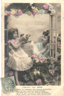 CPA Carte Postale  France L'enfant Aux Roses Une Fillette ,son Arrosoir  Et Sa Maman 1906  VM81004 - Scènes & Paysages