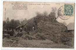 VERNEUIL BUTTE FACTICE POUR LA CONSTRUCTION DU FORT DE LA VILLE TRES ANIMEE - Verneuil-sur-Avre