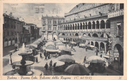 27058 " PADOVA-PIAZZA ERBE E PALAZZO DELLA RAGIONE " ANIMATA-VERA FOTO-CART. POST. SPED.1940 - Padova (Padua)