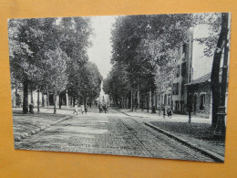 CHOISY Le ROI -- Avenue Gambetta - ANIMEE - Choisy Le Roi