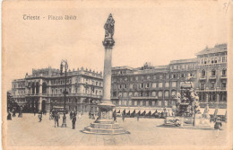 27065 " TRIESTE-PIAZZA UNITA' " ANIMATA-TRAMWAY-VERA FOTO-CART. POST.  NON SPED. - Trieste (Triest)