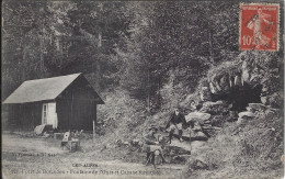 La Forêt De Boscodon - Fontaine De L'Ours Et Cabane Forestière - Other & Unclassified