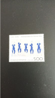 Année 1989 N° 2561** Oeuvre D'Yves Klein - Unused Stamps