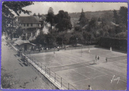 Carte Postale 65. Bagnères-de-Bigorre  Les Tennis   Très Beau Plan - Bagneres De Bigorre