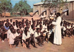 AFRIQUE - Les Africains Seront Convertis Par Des Africains - Animé - Colorisé - Carte Postale - Non Classés