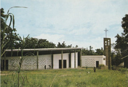 Ouganda - DAPANGO - CPSM  La Cathédrale Dédiée Aux Martyrs De L'Ouganda - Ouganda