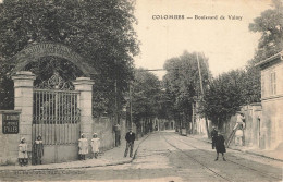 E19 Colombes Boulevard De Valmy - Colombes