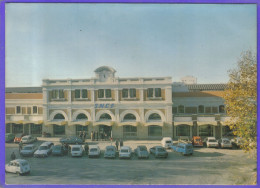 Carte Postale 66. Perpignan  La Gare  GS CX Citroën  Renault 4L Très Beau Plan - Perpignan